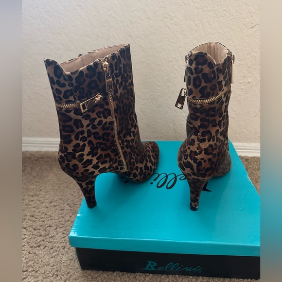 Bellini leopard ankle booties - Picture 3 of 7